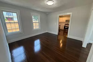 26 Sagamore St, Lynn, MA 01902 - Photo 9