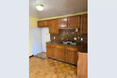 112 1/2 Ford, Brockton, MA 02301 - Photo 3