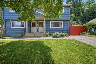 631 E Merrimack St, Lowell, MA 01852 - Photo 7