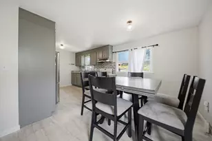 631 E Merrimack St, Lowell, MA 01852 - Photo 17