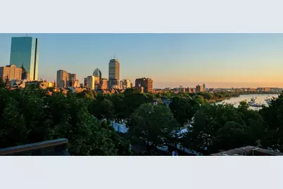 112 Pinckney Street #4, Boston, MA 02114 - Photo 19