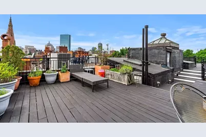 112 Pinckney Street #4, Boston, MA 02114 - Photo 21