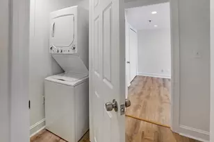 416 Commonwealth Ave, Boston, MA 02215 - Photo 11