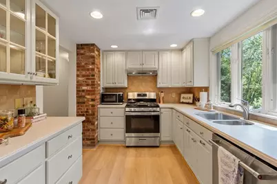 159 Appleton St, North Andover, MA 01845 - Photo 3