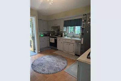 174 Hopkins Pl, Longmeadow, MA 01106 - Photo 7