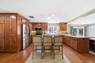 652 Old Post Rd, North Attleboro, MA 02760 - Photo 3