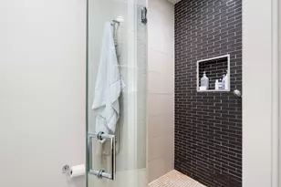 171 W 4th, Boston, MA 02127 - Photo 17