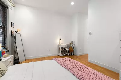 171 W Fourth #4, Boston, MA 02127 - Photo 13