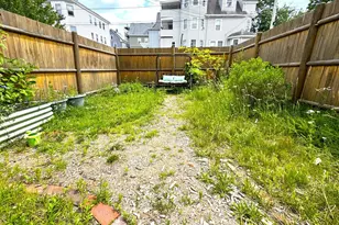 72 Winchester St, Medford, MA 02155 - Photo 21