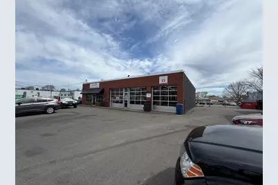 284 S Broadway, Lawrence, MA 01843 - Photo 17