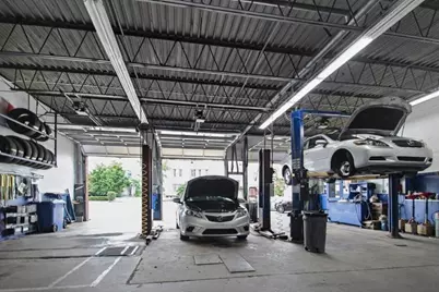 284 S Broadway, Lawrence, MA 01843 - Photo 13