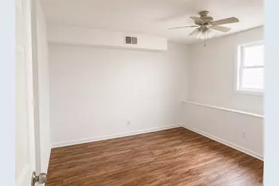 526 Third St #3, Fall River, MA 02721 - Photo 5