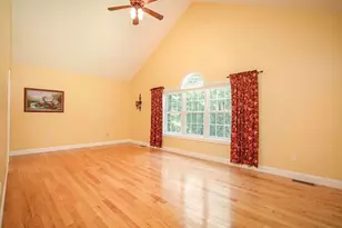 5 Red Bridge Ln, South Hadley, MA 01075 - Photo 13