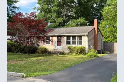 11 Butternut St, Springfield, MA 01128 - Photo 1