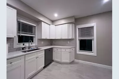 121 Highland Rd #1, Somerville, MA 02144 - Photo 5
