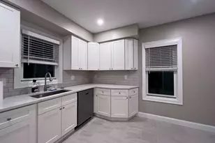 121 Highland Rd, Somerville, MA 02144 - Photo 5