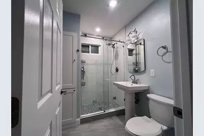 121 Highland Rd #1, Somerville, MA 02144 - Photo 11