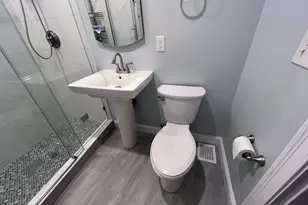 121 Highland Rd, Somerville, MA 02144 - Photo 13