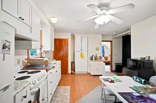 33-37 Cottage St, Amherst, MA 01002 - Photo 25