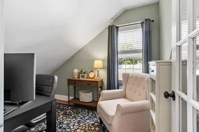 33 Hammond St, Leominster, MA 01453 - Photo 31