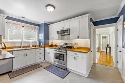 33 Hammond St, Leominster, MA 01453 - Photo 13