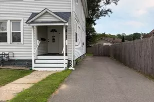 11 Chateaugay St, Chicopee, MA 01020 - Photo 5