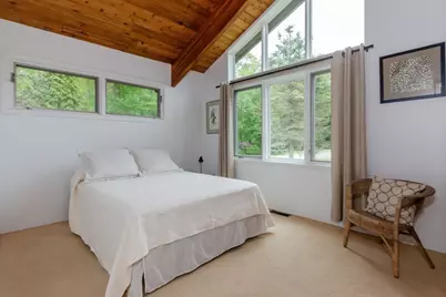 3 Nonquitt Ave, Dartmouth, MA 02748 - Photo 11