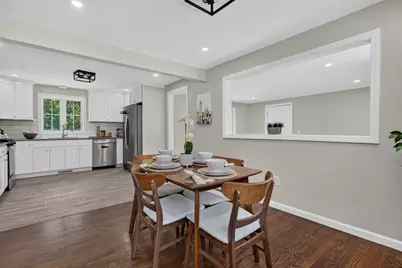 27 Sherwood Ave, Westfield, MA 01085 - Photo 11