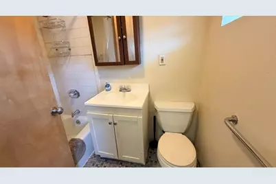 4 Mill St #5, Peabody, MA 01960 - Photo 5