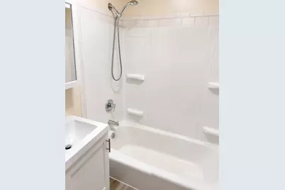 4 Mill St #5, Peabody, MA 01960 - Photo 5