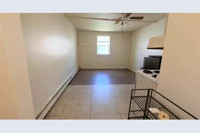 4 Mill St #5, Peabody, MA 01960 - Photo 3