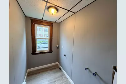 23 Woodford St, Worcester, MA 01604 - Photo 17