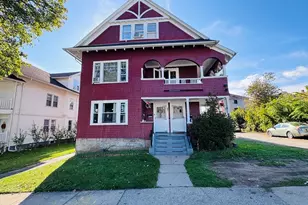 23 Woodford St, Worcester, MA 01604 - Photo 1