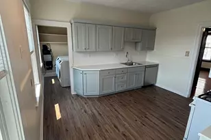 10 Davis St, Woburn, MA 01801 - Photo 3