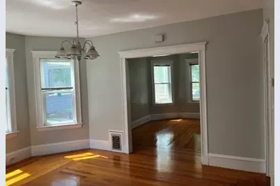 32 Hamilton #1, Somerville, MA 02144 - Photo 7