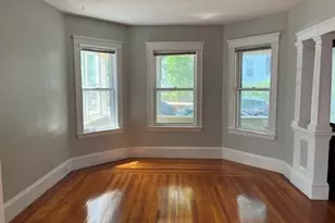 32 Hamilton, Somerville, MA 02144 - Photo 9