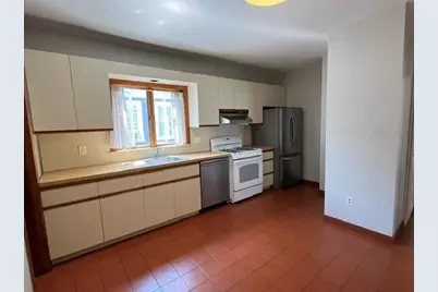 32 Hamilton #1, Somerville, MA 02144 - Photo 13