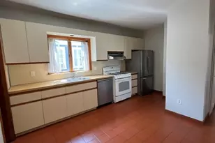 32 Hamilton, Somerville, MA 02144 - Photo 13