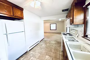 16 Indian Rock Dr, Saugus, MA 01906 - Photo 3