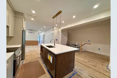 139 Sycamore St. #1, Somerville, MA 02145 - Photo 3