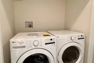 139 Sycamore St, Somerville, MA 02145 - Photo 11
