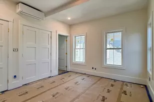 139 Sycamore St, Somerville, MA 02145 - Photo 5
