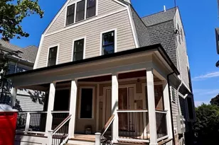 139 Sycamore St, Somerville, MA 02145 - Photo 13