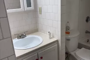 27 Elmwood Park, Quincy, MA 02170 - Photo 3