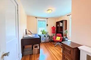 139 Oakdale Rd, Newton, MA 02461 - Photo 19