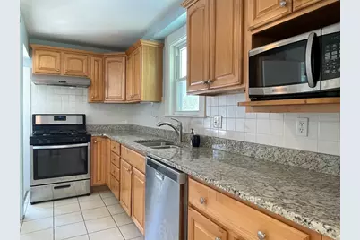 139 Oakdale Rd, Newton, MA 02461 - Photo 5