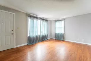 1178 Sumner Ave, Springfield, MA 01118 - Photo 3