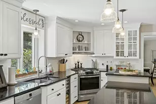 203 Maple St, Douglas, MA 01516 - Photo 13