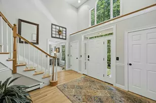 203 Maple St, Douglas, MA 01516 - Photo 5