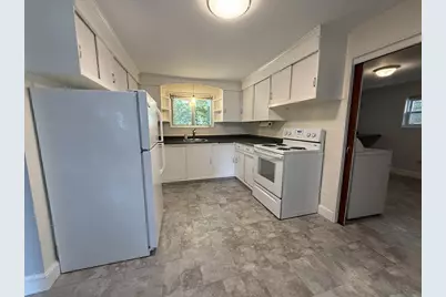 36 Fifth Avenue, Lowell, MA 01854 - Photo 7